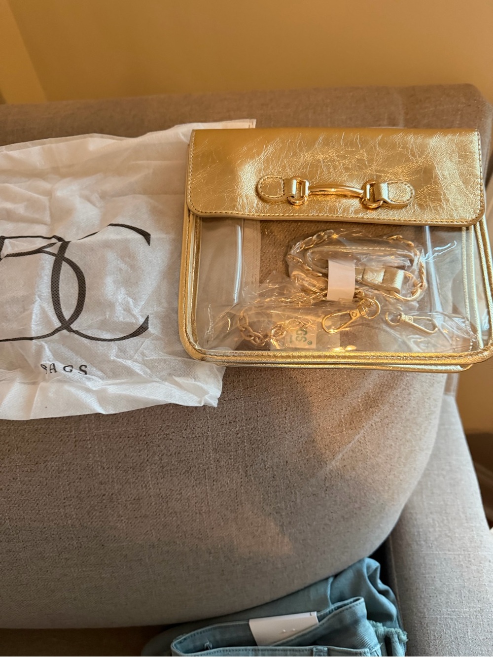 Gold Clear Crossbody Bag with Chain Strap - Picture 10 of 10